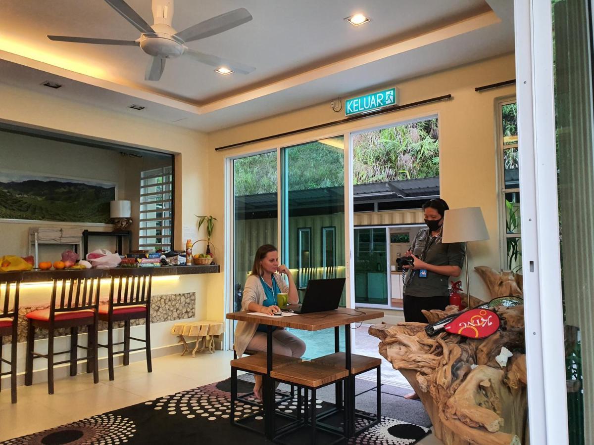 Fathers Guesthouse Bungalow Cameron Highlands Exterior foto